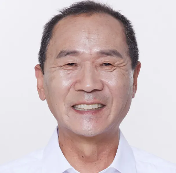 郑**（60多岁） 治疗后