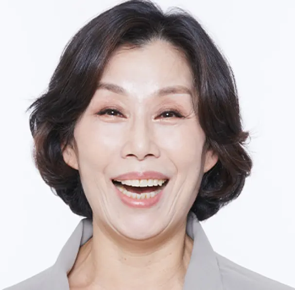 郑**（60多岁） 治疗后